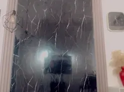 Amateur Live Porn of HilaryRodriguez