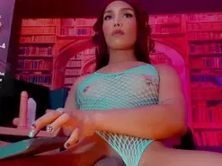 Amateur Adult Webcams of emeli_roushot
