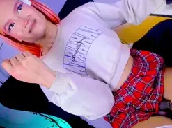 Amateur Nude Webcam of Sue_Katy
