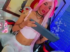 Amateur Free Porn Cam of suzume_Mendez