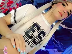 Amateur Adult Webcam of moon_sweet-