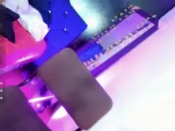 Amateur Sex Cam of camila_valkirye