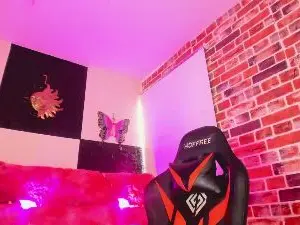 Cam4 Live Porn of Aleja_Hill