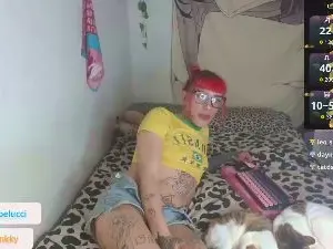 Cam4 Watch Live Sex Cams of charlotbelucci_