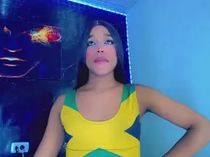 Cam4 Watch Live Sex Cams of Nashla_D