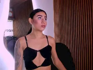 Cam4 Free Live Porn of candy_hottdirty