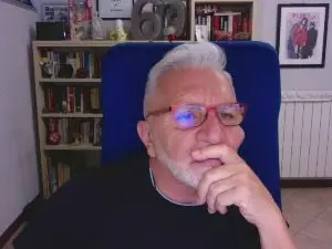 Cam4 Free Live Porn of Silvy59