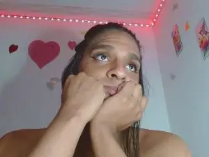 Cam4 Free Live Porn of Laboni_sweet