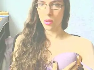 Cam4 Watch Live Sex Cams of MeigaSubmiss