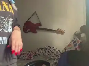 Cam4 Live Sex of frierenhott
