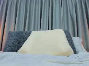 Cam4 Sex Cam of Latyndollts_