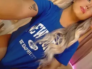 Cam4 Adult Webcam of Expensive_Candy