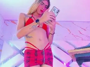Cam4 Free Live Porn of Gabyqueen1