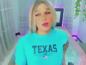 Cam4 Live Porn of monserrat18