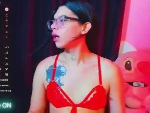 Cam4 Nude Webcam of BEVERLYERUDITA