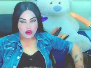 Cam4 Live Porn of LilieRousse