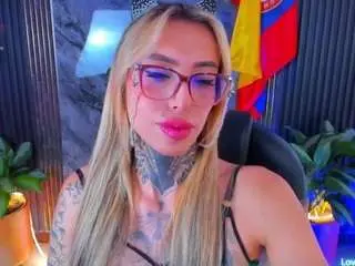 Camsoda Nude Webcam of valentinaforerox