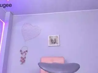 Camsoda Nude Webcam of sara-rouge