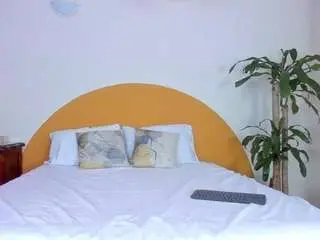 Camsoda Watch Live Sex Cams of alinasimmons
