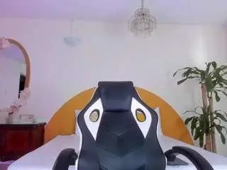 Camsoda Sex Chat of alinasimmons