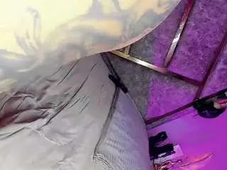 Camsoda Free Porn Cam of giaferrara