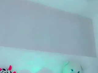 Camsoda Watch Live Sex Cams of alanna-dollsx
