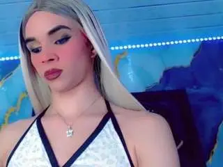 Camsoda Adult Video Chat of hotsexygirlsglove