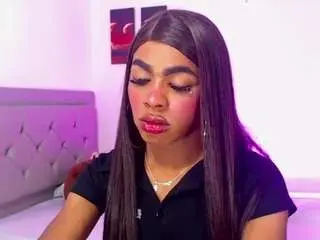 Camsoda Watch Live Sex Cams of whitneytt
