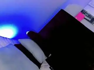 Camsoda Adult Webcams of baby-isaa
