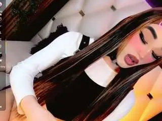 Camsoda Adult Webcam of camilavasquezz