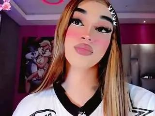 Camsoda Live Sex Cam of camilavasquezz
