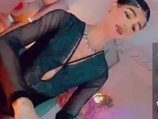 Camsoda Live Sex Cam of isabellalatingirs
