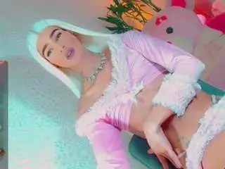 Camsoda Live Porn of isabellalatingirs