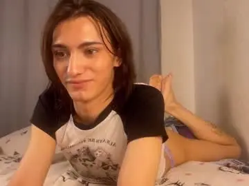 Chaturbate Free Porn Cam of vitahoinss