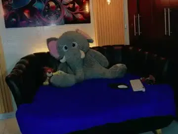 Chaturbate Live Sex of thamara_roberts