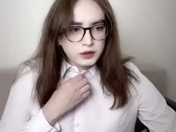 Chaturbate Live Sex Cam of elisa_2001