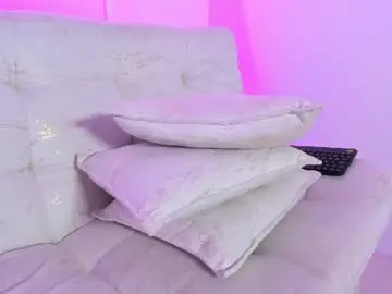 Chaturbate Live Sex Cam of liacampbell__