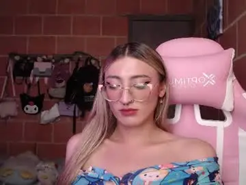 Chaturbate Sex Cam of andrea_camila