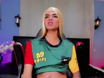 Chaturbate Best live sex cam show of karol_vanessa__
