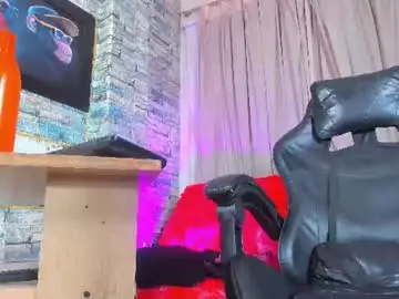 Chaturbate Live Sex Cam of diva_kmcc