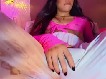 Chaturbate Live Sex Cam of dannadoll69