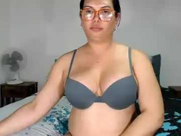 Chaturbate Sex Cam of latinaflower_ts