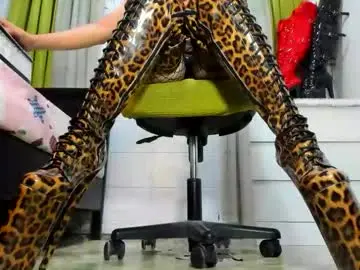 Chaturbate Nude Webcam of mistresstiffany69