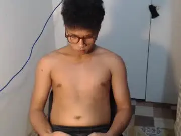 Chaturbate Sex Cam of naughtyhot_star19