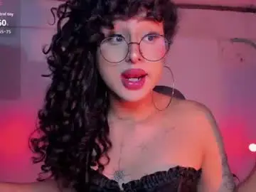 Chaturbate Watch Live Sex Cams of heka_prudence