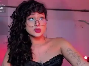 Chaturbate Live Sex Cam of heka_prudence