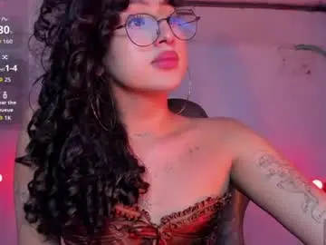 Chaturbate Live Sex Cam of heka_prudence