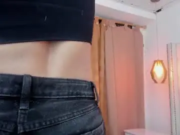 Chaturbate Adult Webcam of _isalittlestar_