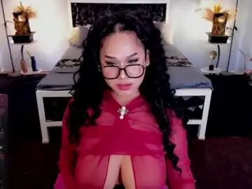 Chaturbate Adult Video Chat of majesty_chesca