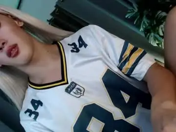 Chaturbate Sex Cam of erotic_empress18